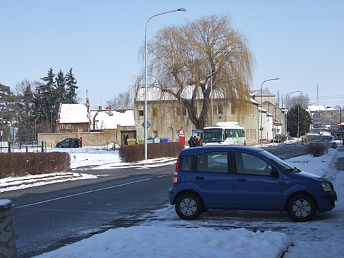 Autobus na zastávce Vrahovcie - Hanačka